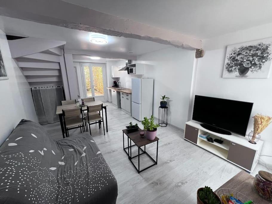 Charmante Maison Renovee Nérac Exteriör bild